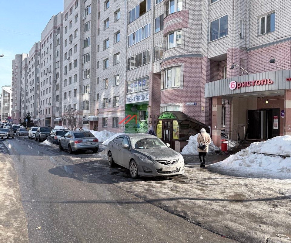 Продажа торгового помещения с арендаторами 