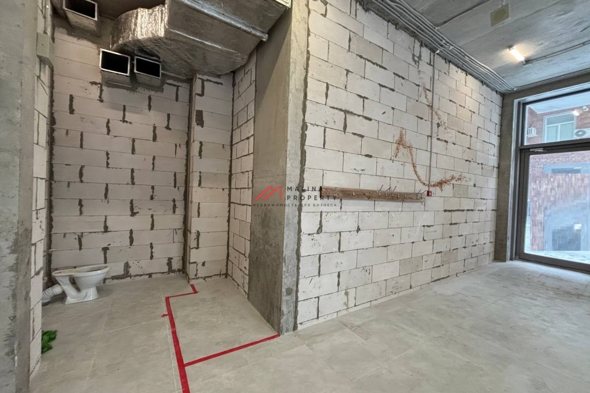 Аренда торгового помещения на выходе из метро Стахановская