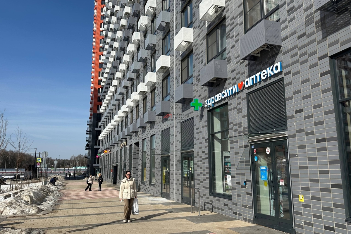 Продажа помещения с арендатором Здравсити в  ЖК "Саларьво парк" 