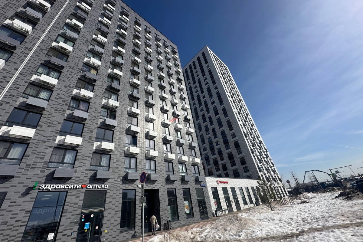 Продажа помещения с арендатором Здравсити в  ЖК "Саларьво парк" 