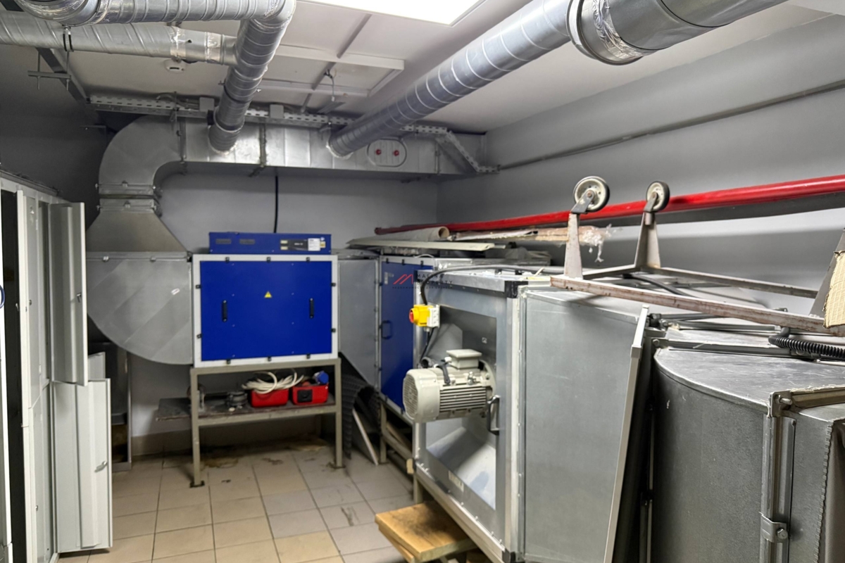 Аренда нежилого помещения на Смоленской	