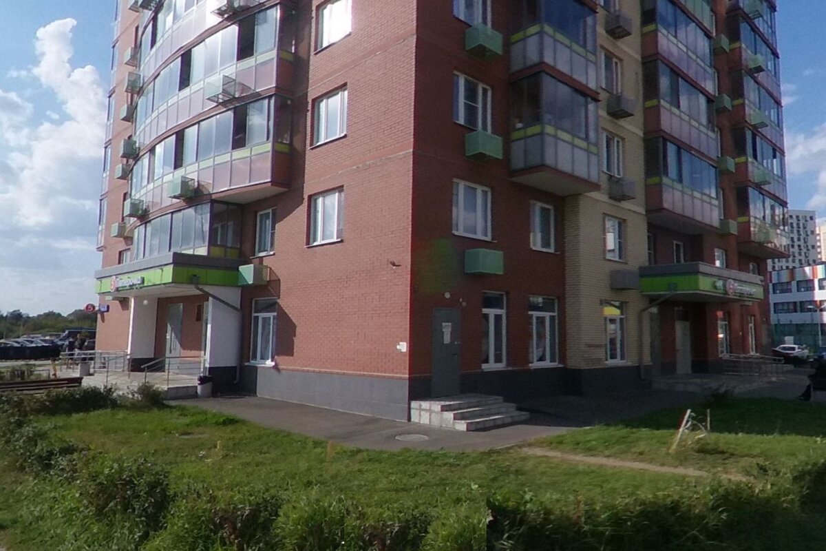 Продажа торгового помещения с супермаркетом "Пятерочка"