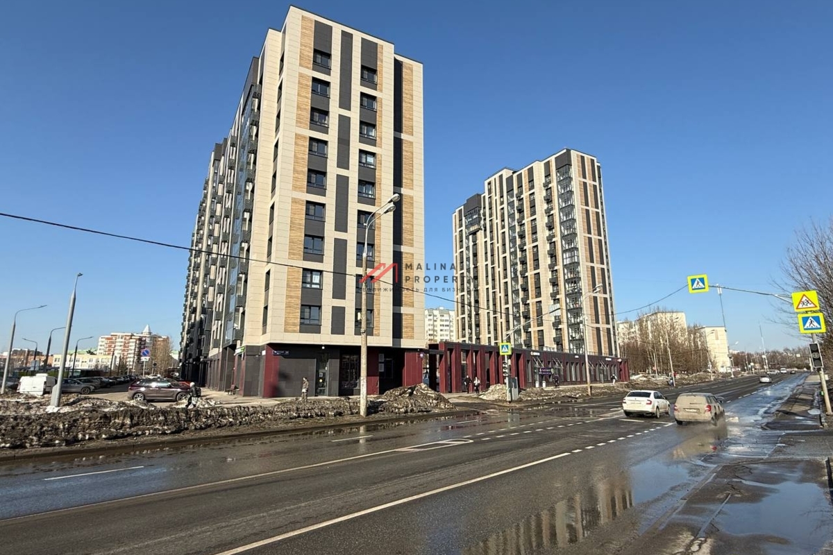 Продажа углового помещения с сетевыми арендаторами