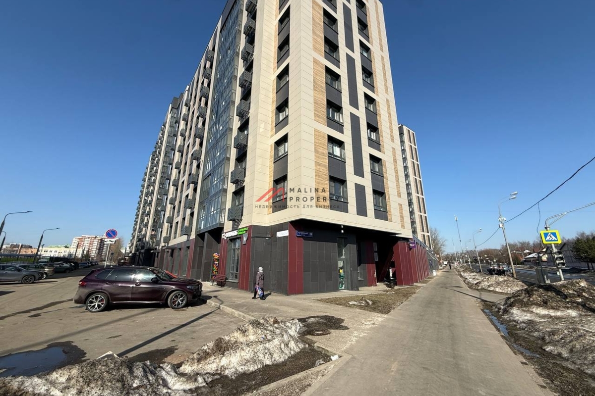 Продажа углового помещения с сетевыми арендаторами