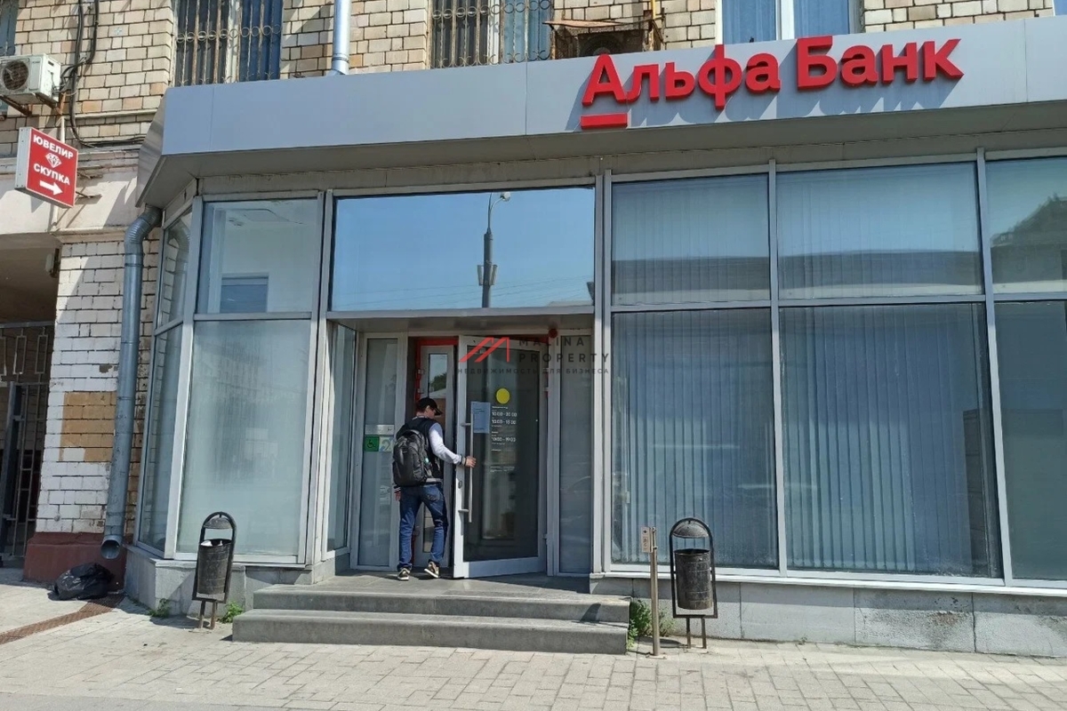 Продажа помещения на выходе из метро Сокол 