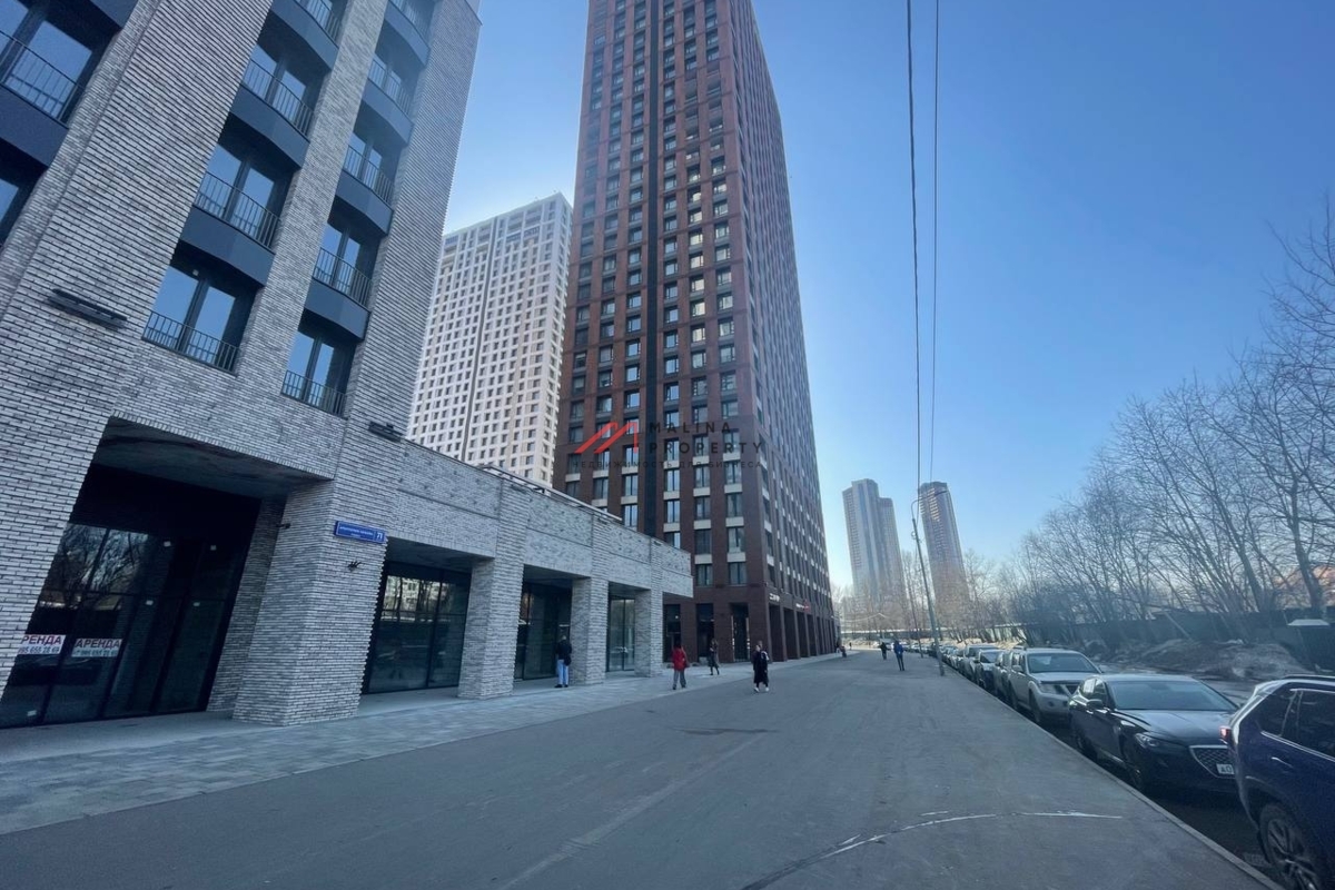 Аренда торгового помещения в ЖК "EVER-2". 1-я линия