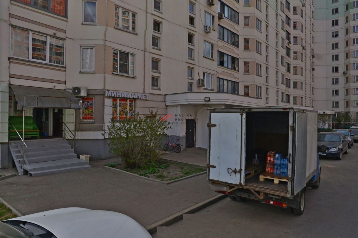 Продажа торгового помещения на Маршала Савицкого