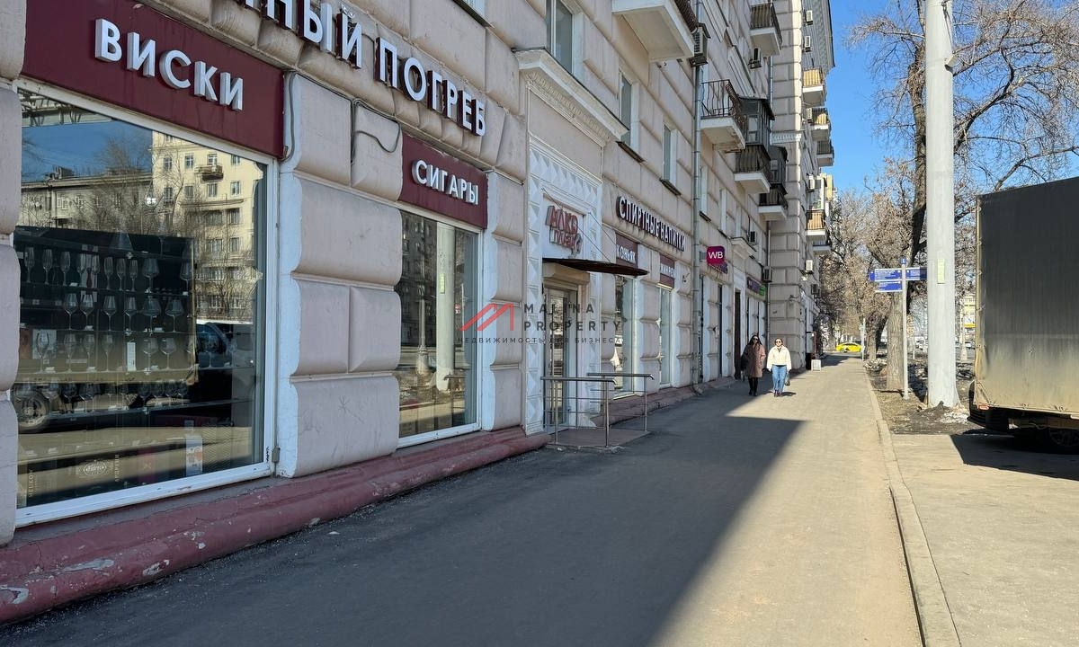 Продажа  помещения с арендатором "Винлаб" на Велозаводской