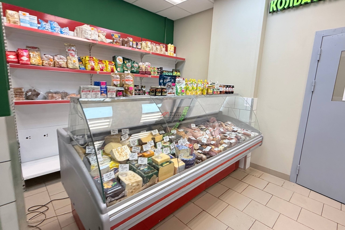 Продажа торгового помещения с арендаторами