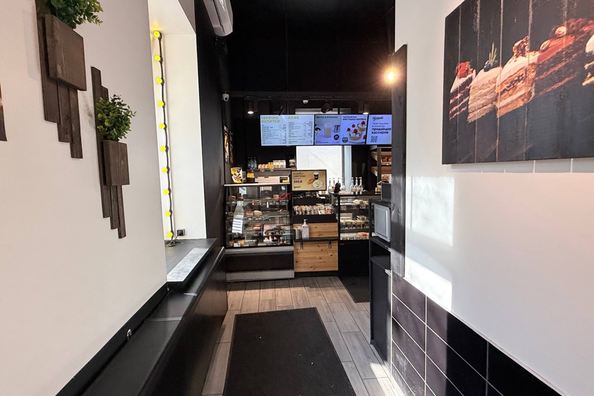 Продажа торгового помещения с арендаторами