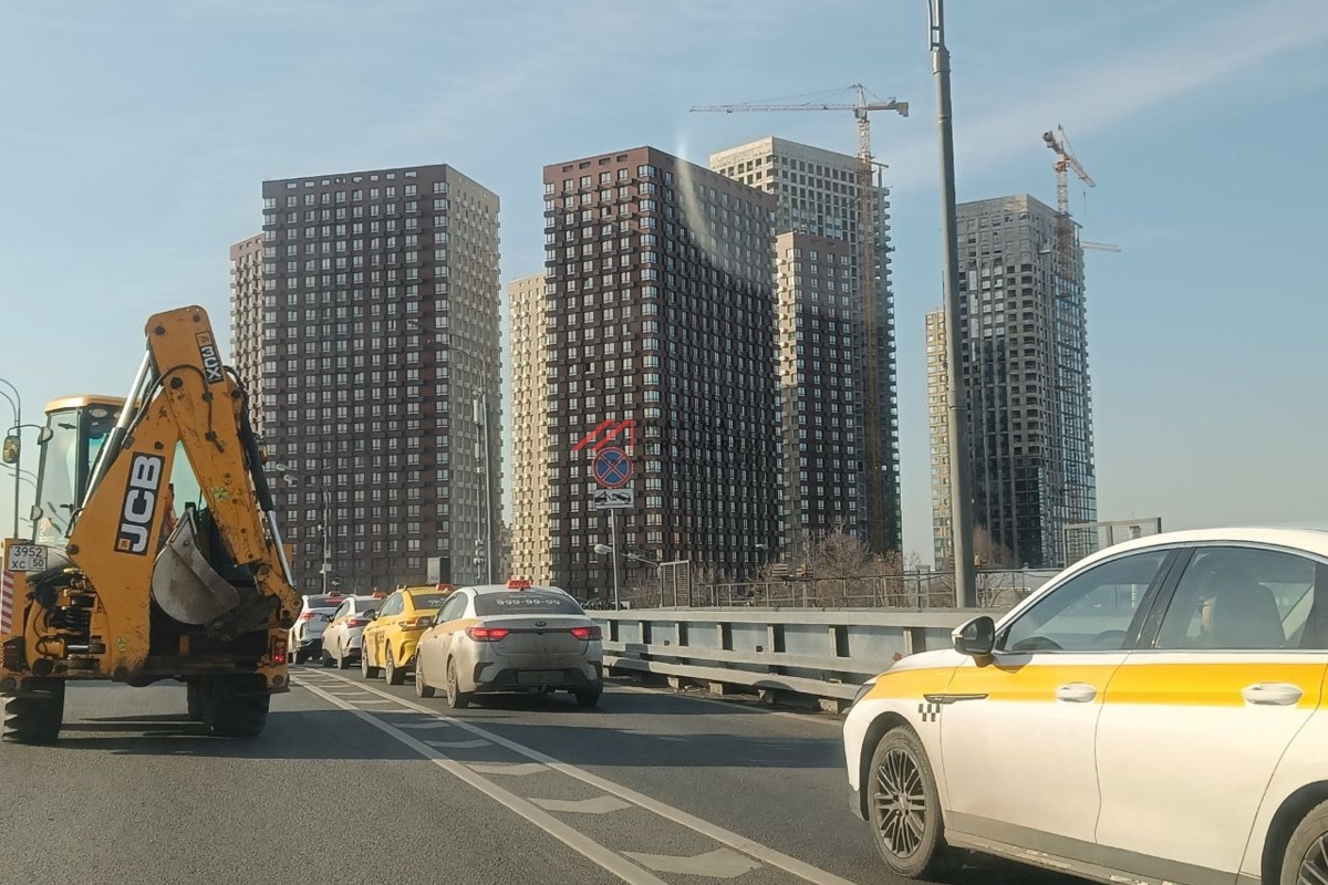 Продажа помещения c арендатором аптека в ЖК "Moments"