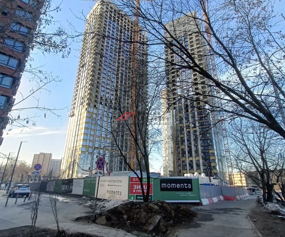 Продажа помещения c арендатором аптека в ЖК "Moments"