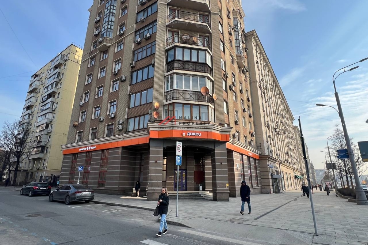 Продажа торгового помещения с супермаркетом Дикси