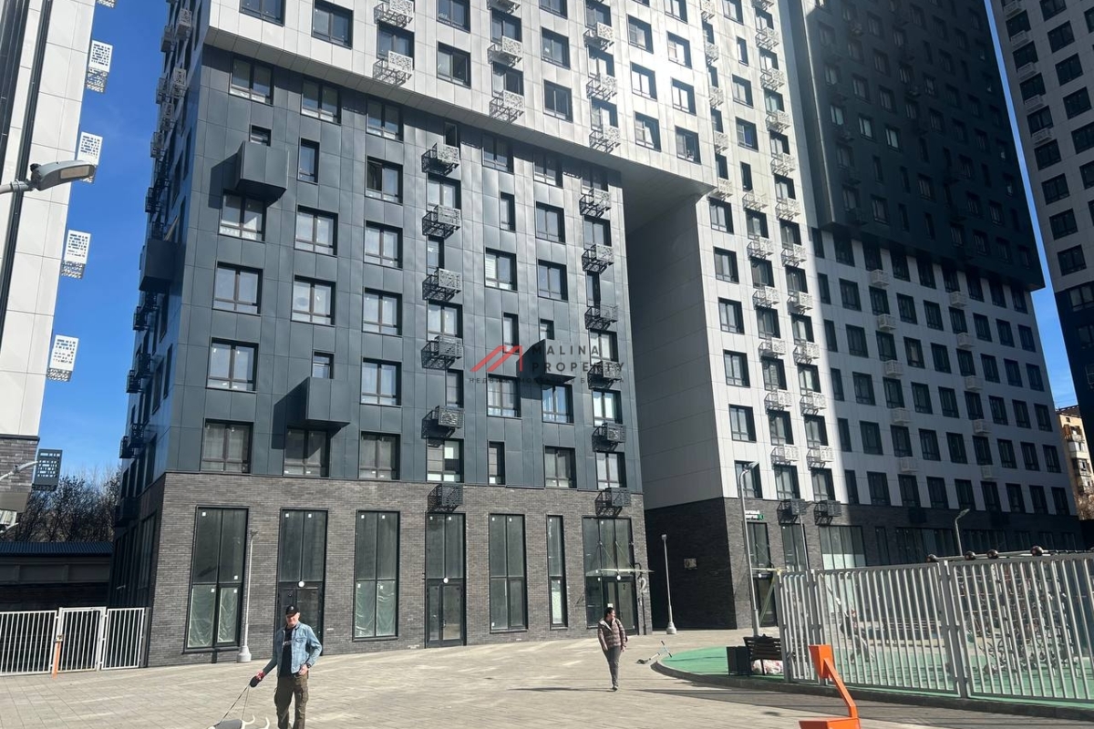 Продажа торгового помещения в жилом комплексе Селф