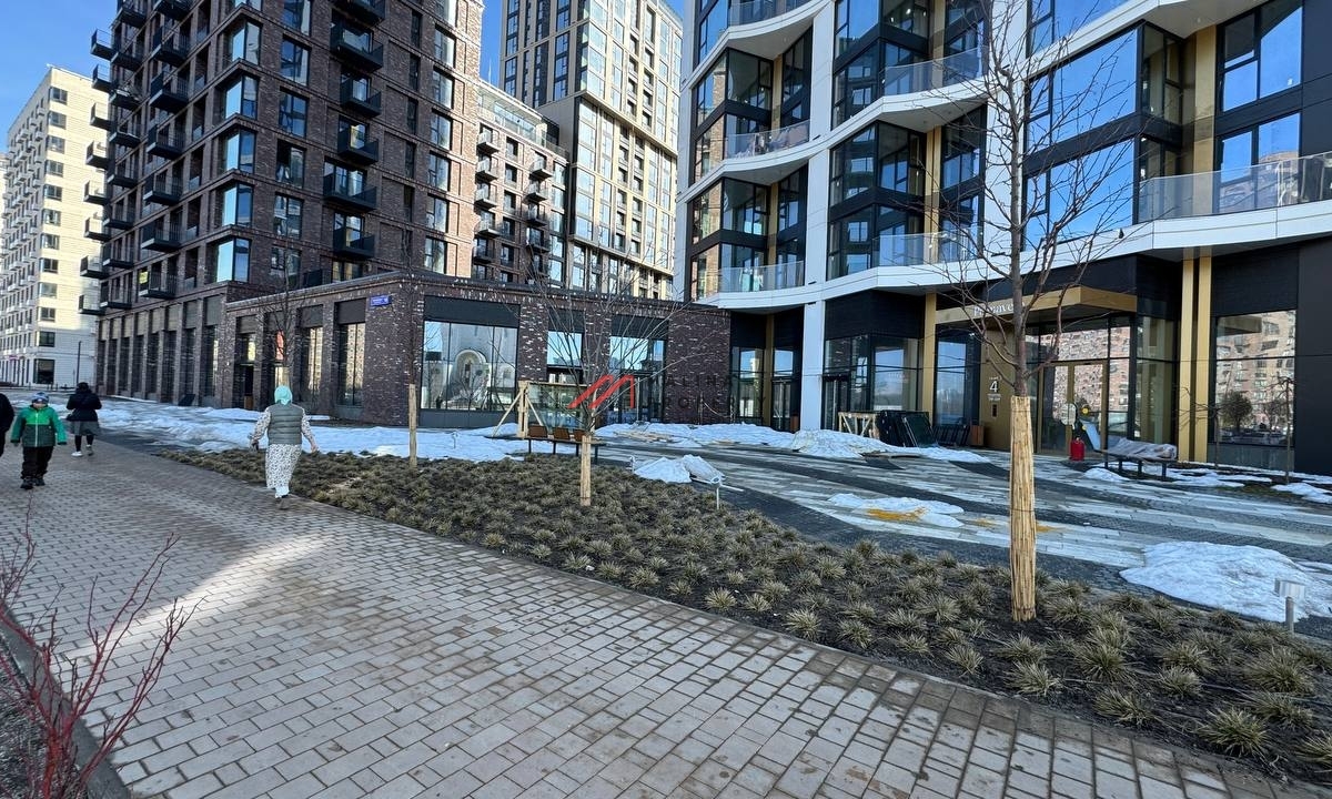 Продажа торгового помещения в ЖК Примавера 