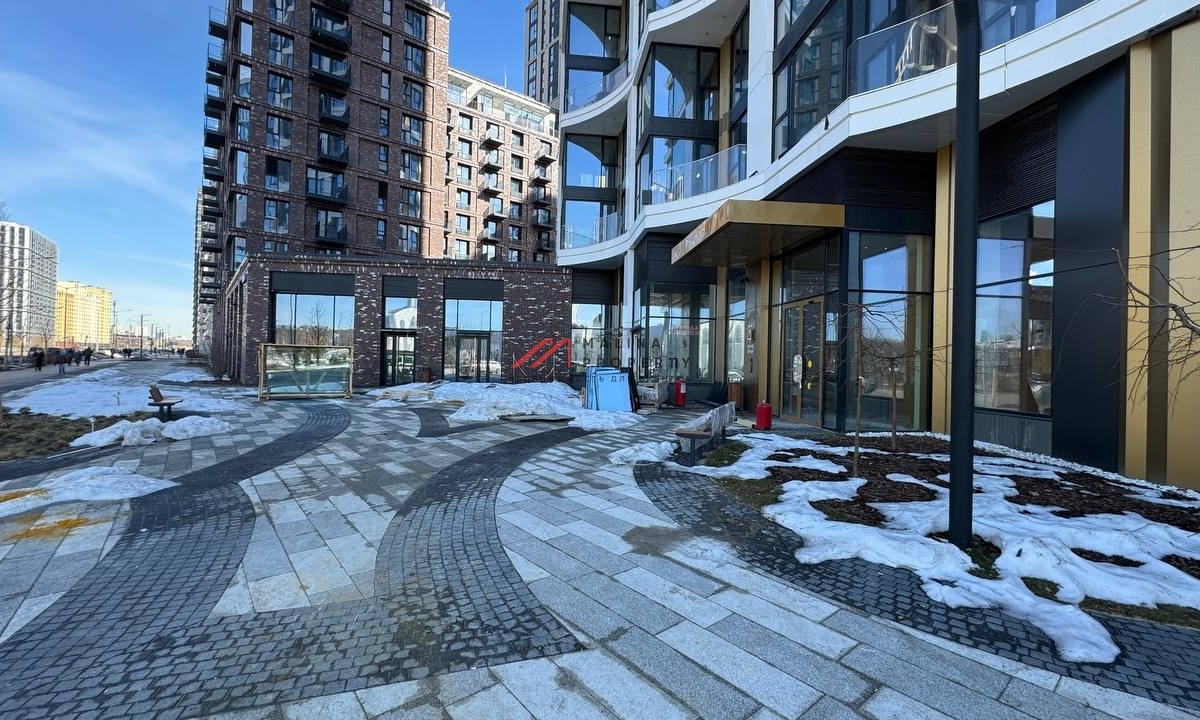 Продажа торгового помещения в ЖК Примавера 