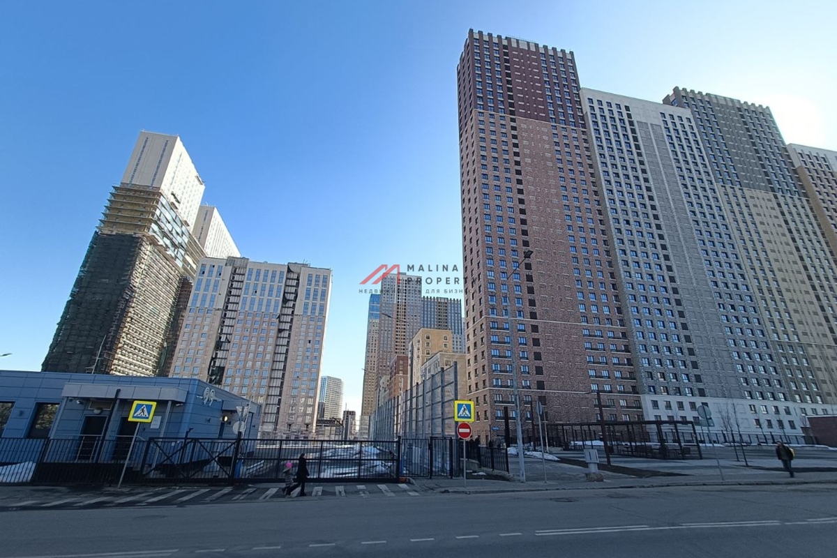 Продажа помещения с аптекой Неофарм в ЖК "Селигер Сити"