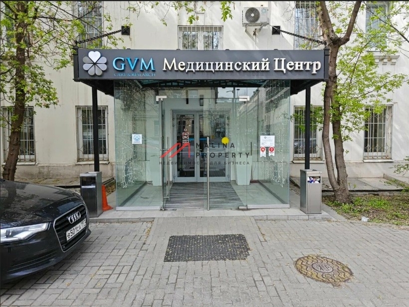 Продажа здания рядом с метро Смоленская