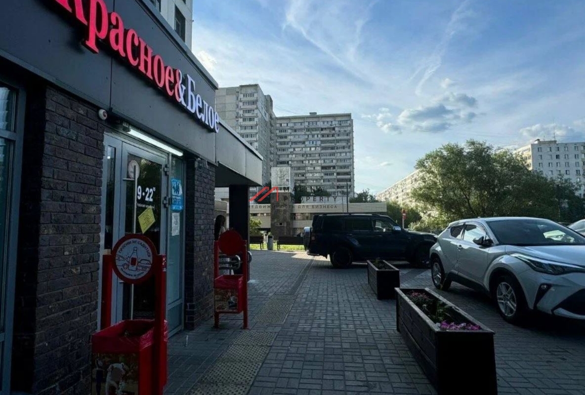 Продажа помещения с магазином Красное и Белое в ЖК «Барбарис»