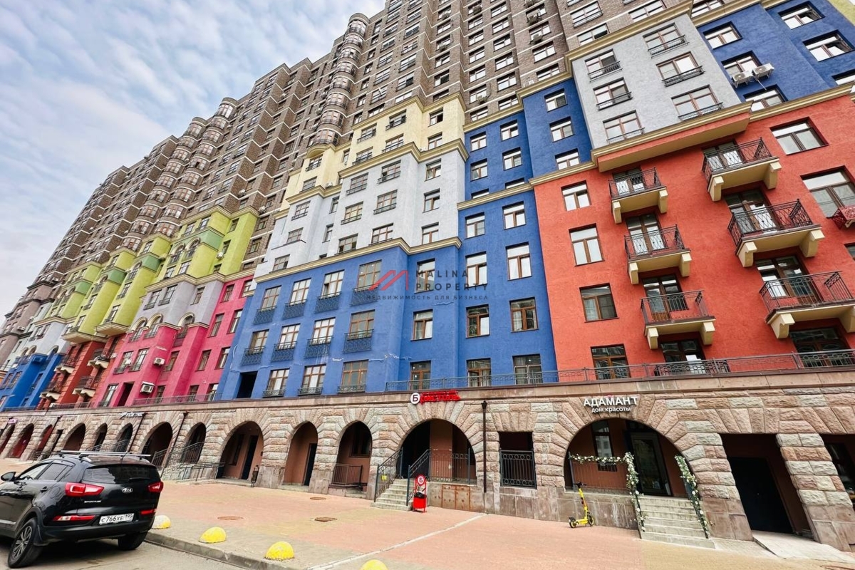 Продажа торгового помещения с арендатором "Бристоль"