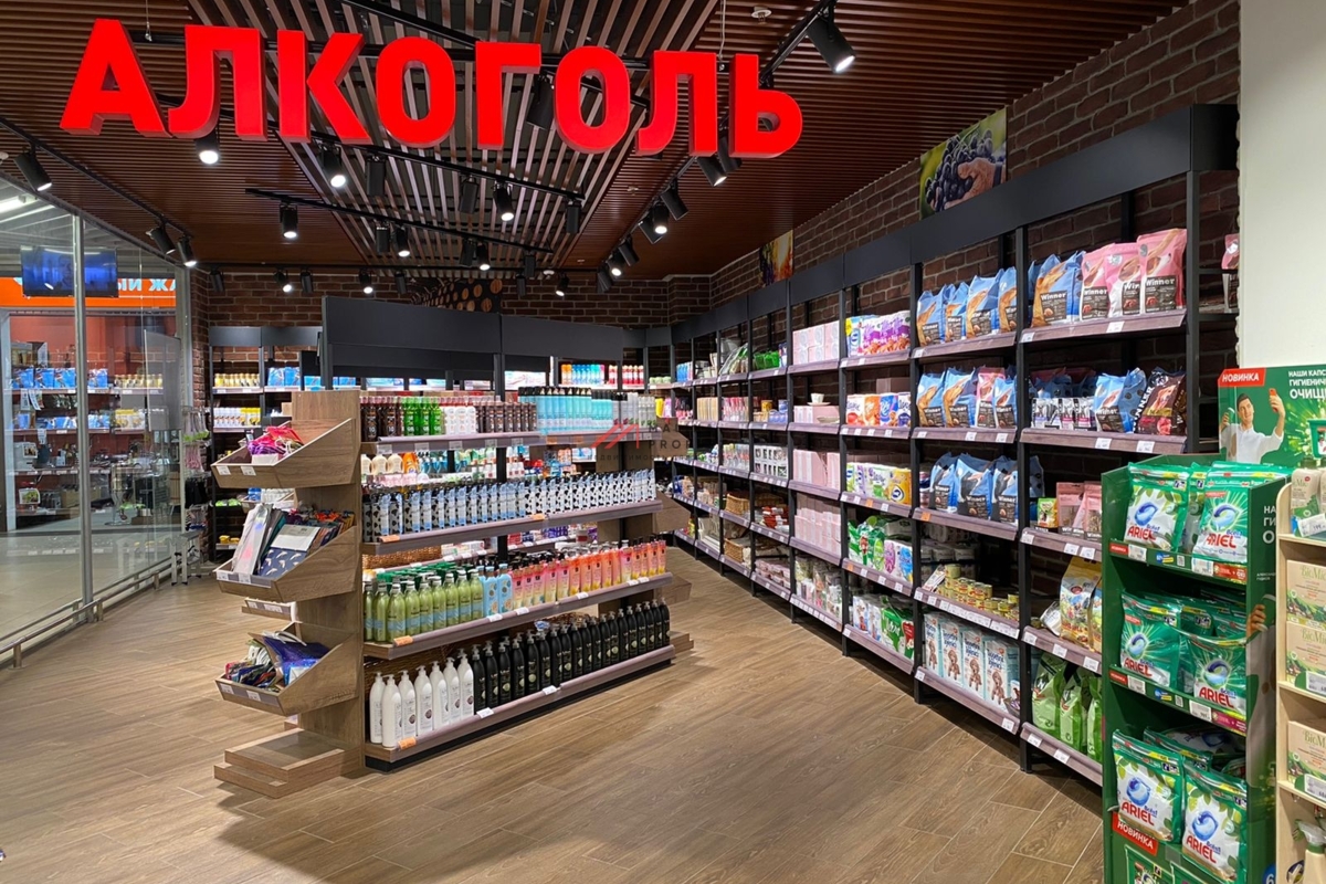 Продажа двух торгово-офисных центров в поселке "Малаховское озеро" 