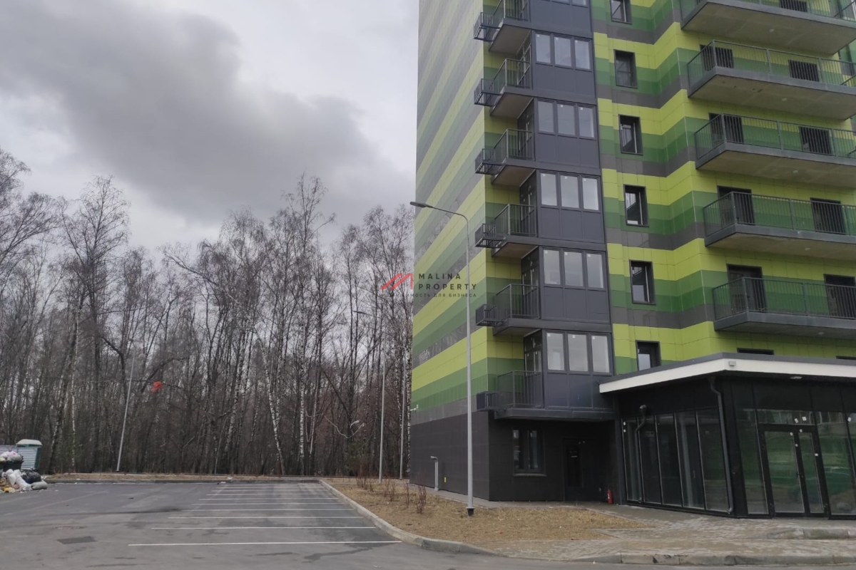 Аренда торгового помещения в ЖК "Три квартала"