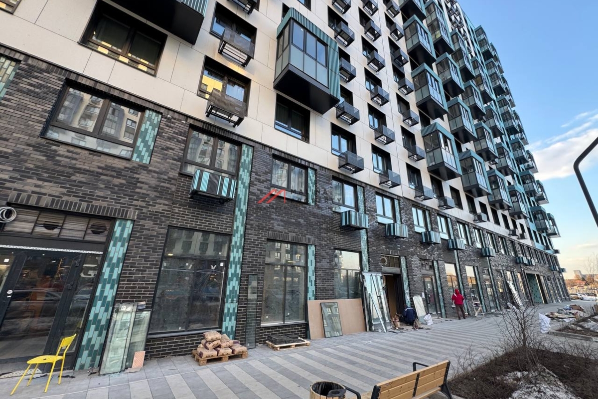 Продажа торгового помещения с супермаркетом Пятёрочка