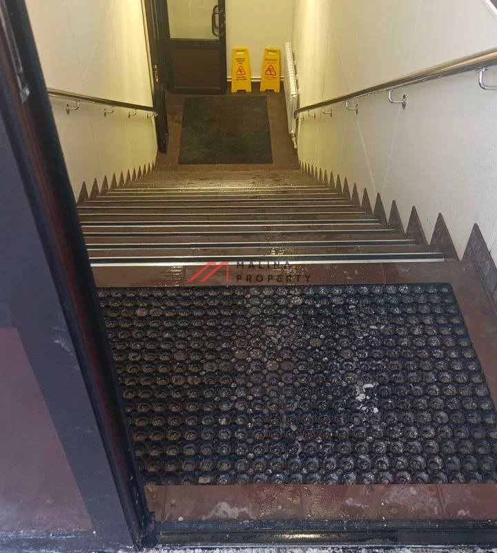 Продажа торгового помещения с арендаторами 