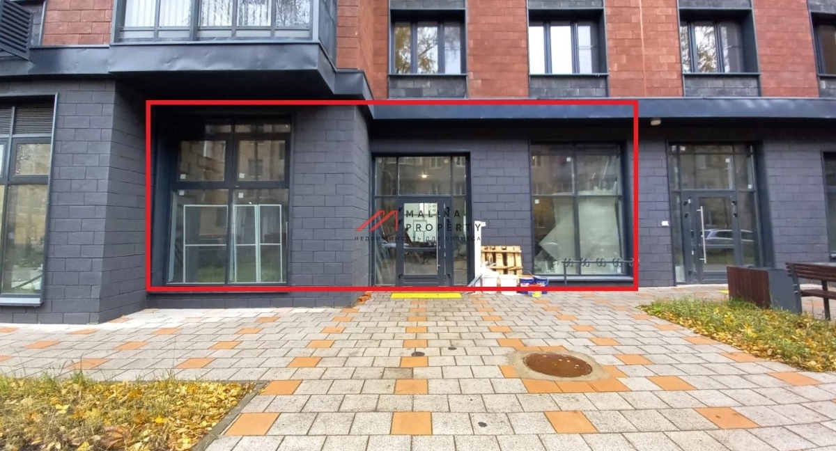 Аренда торгового помещения в новом доме 