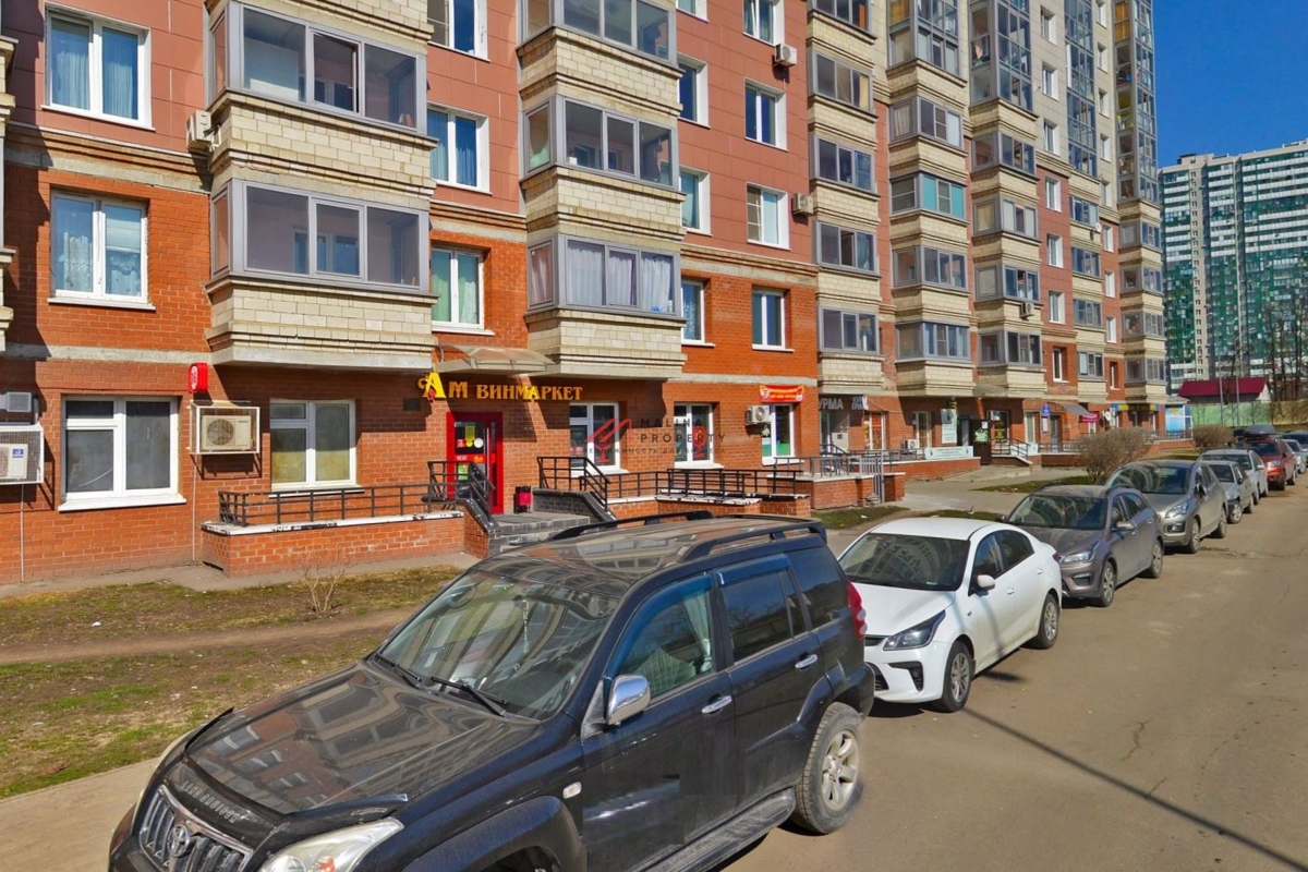 Продажа помещения с магазином Ароматный Мир в ЖК "Изумрудные Холмы"