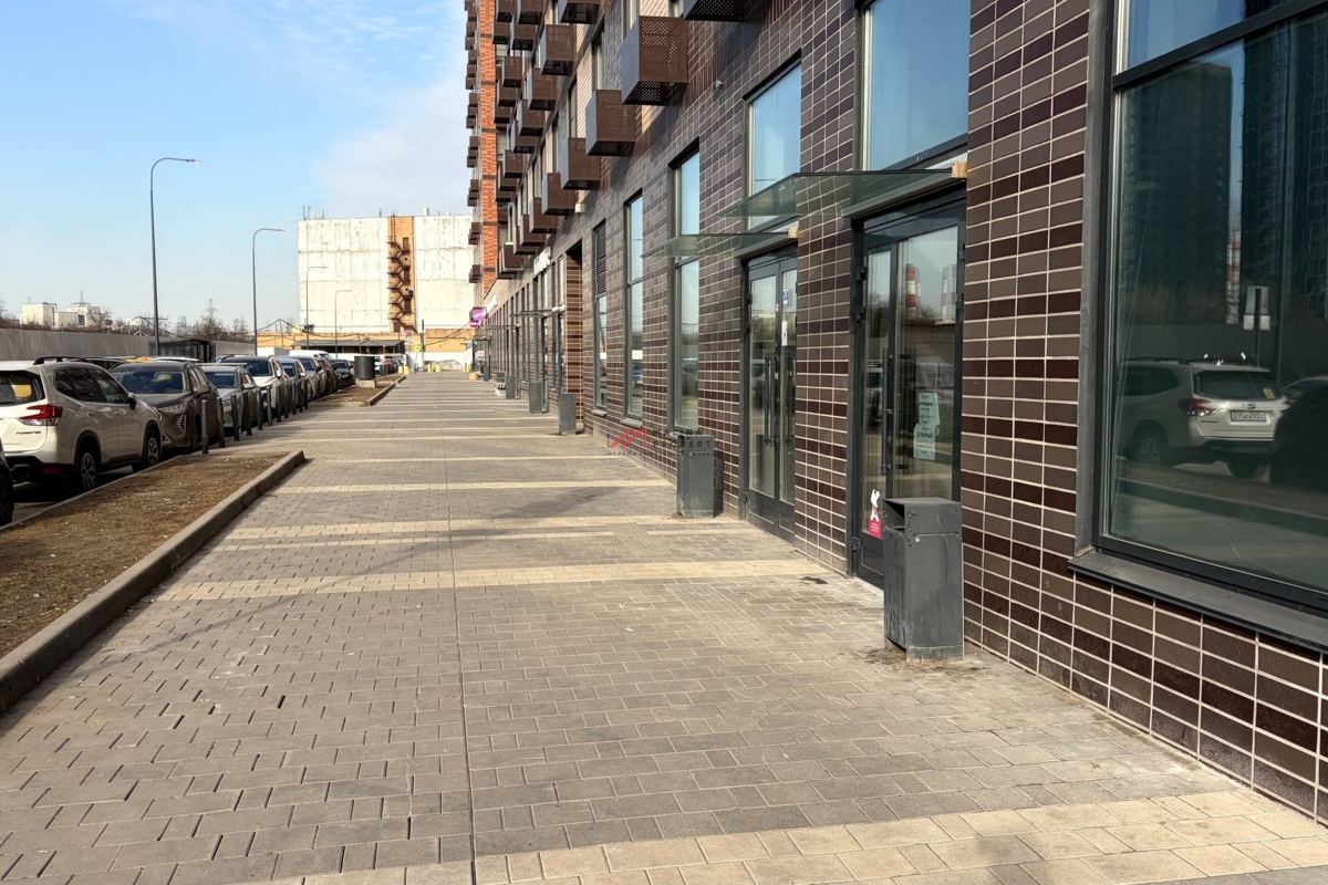 Продажа помещения с арендатором в ЖК "Бусиновский парк" 