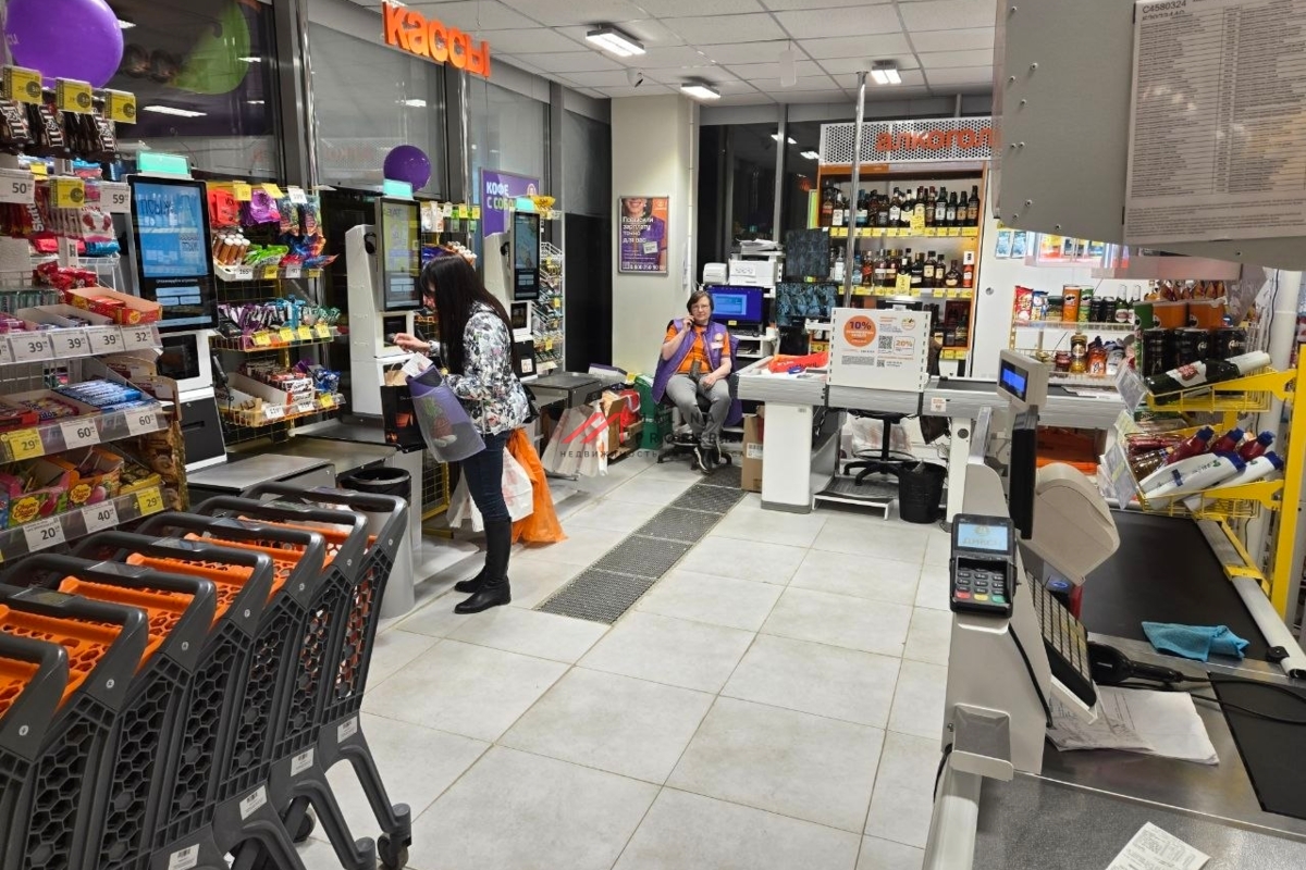 Продажа торгового помещения с супермаркетом Дикси