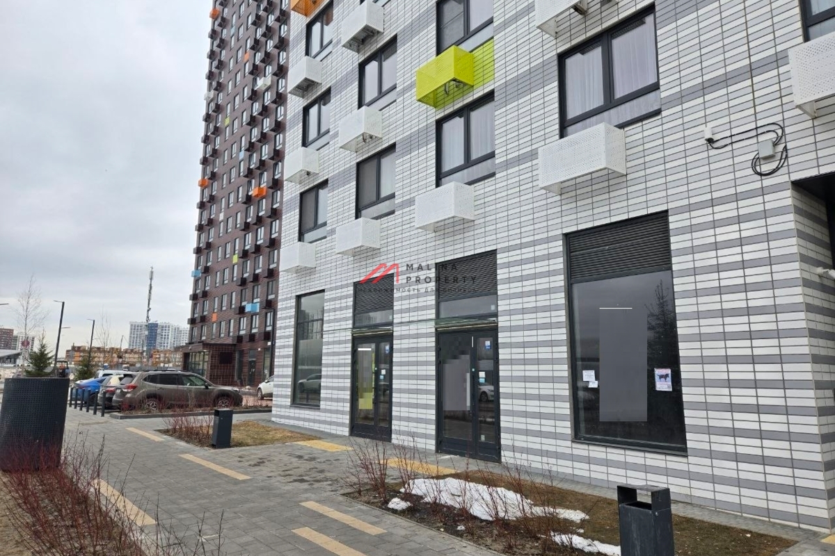Продажа торгового помещения в ЖК "Бунинские Луга"