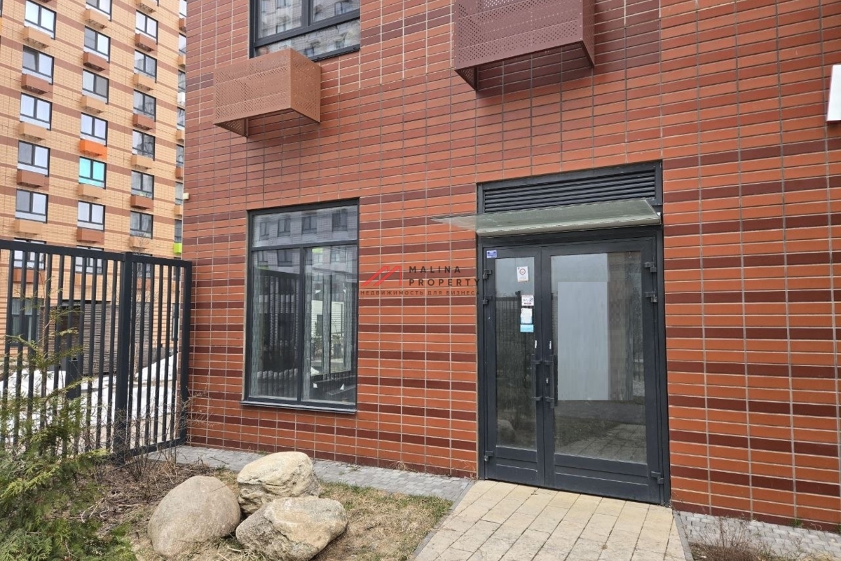 Продажа торгового помещения в ЖК "Бунинские луга"