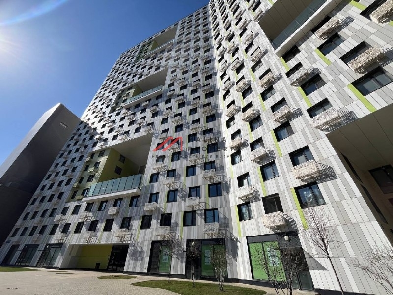 Продажа торгового помещения в ЖК "Лайм"