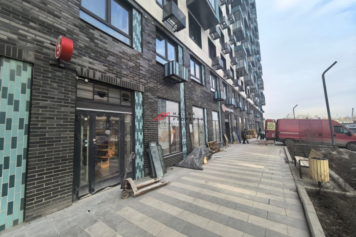 Продажа торгового помещения с супермаркетом Пятёрочка