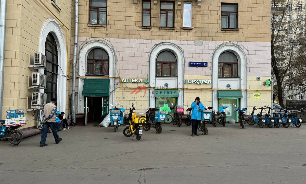 Продажа помещения с арендаторами на Куусинена