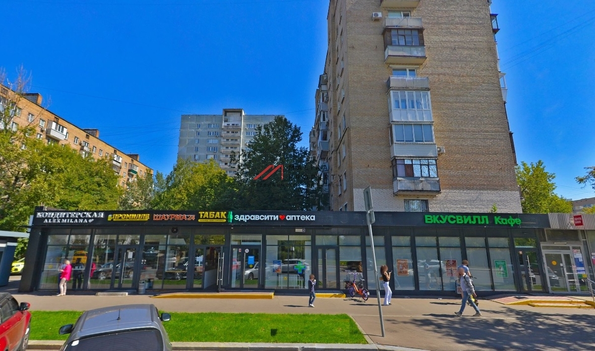 Продажа торгового помещения с арендаторами 