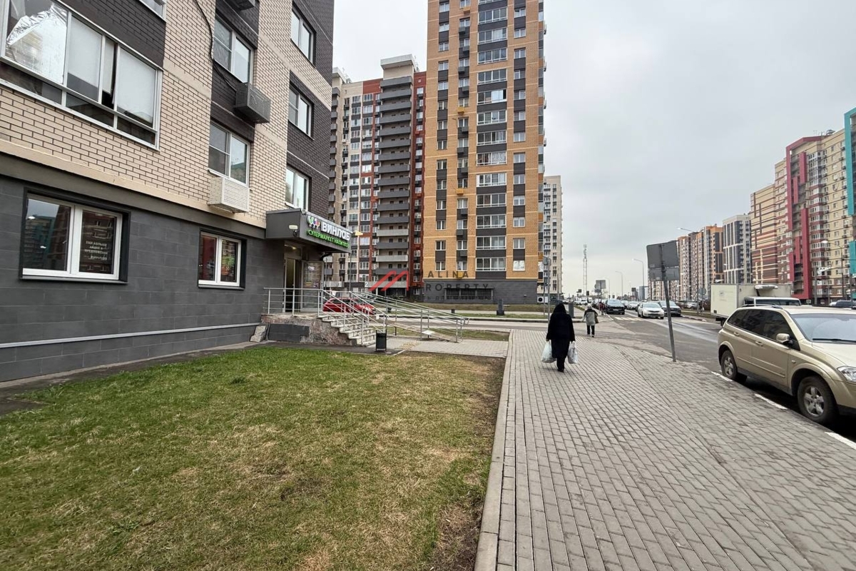 Продажа помещения с арендатором ВинЛаб