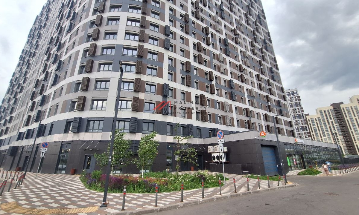 Продажа торгового помещения в ЖК "Движение Тушино" 