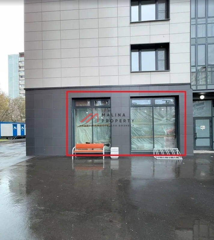 Аренда торгового помещения в новом доме 