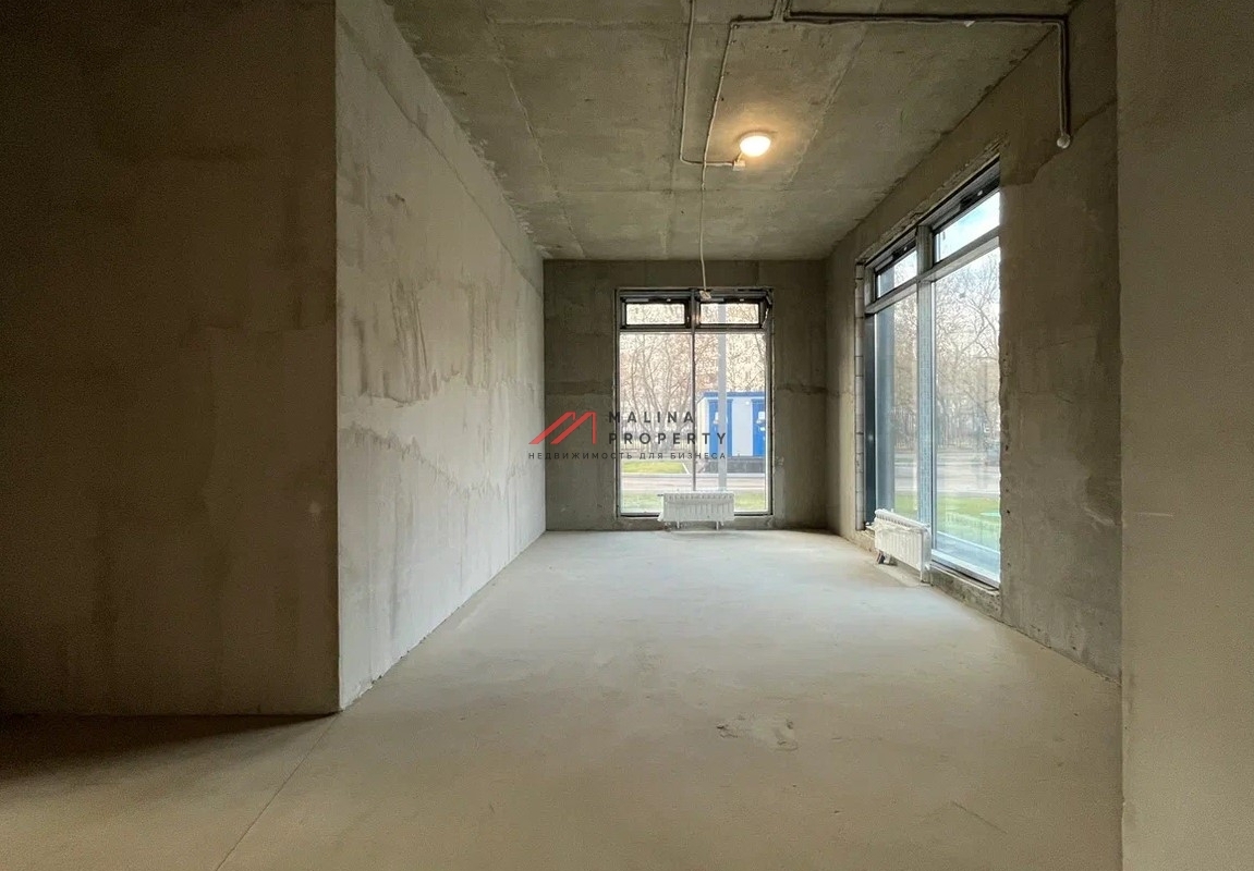 Аренда торгового помещения в новом доме 