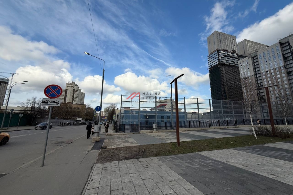 Продажа помещения с аптекой Неофарм в ЖК "Селигер Сити"