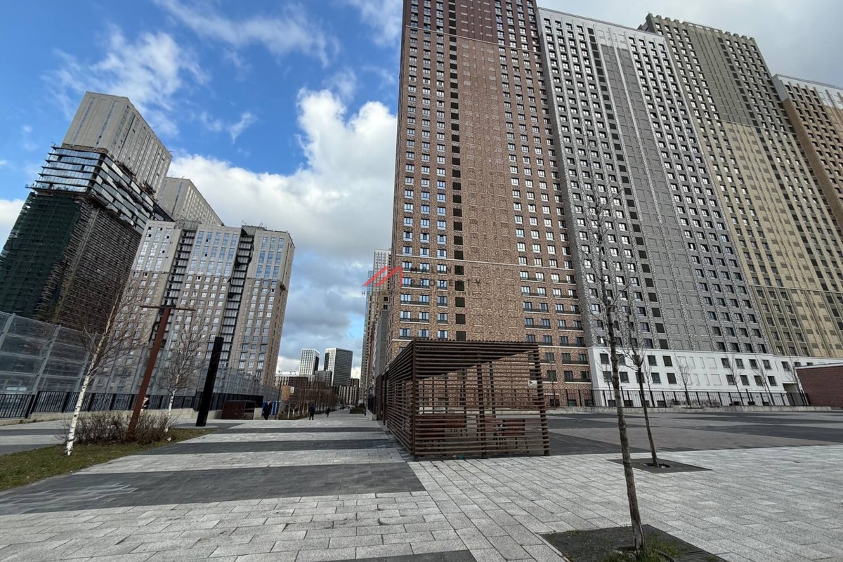 Продажа помещения с аптекой Неофарм в ЖК "Селигер Сити"