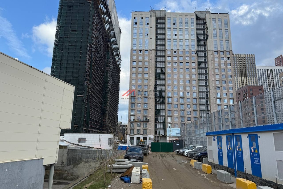 Продажа помещения с аптекой Неофарм в ЖК "Селигер Сити"