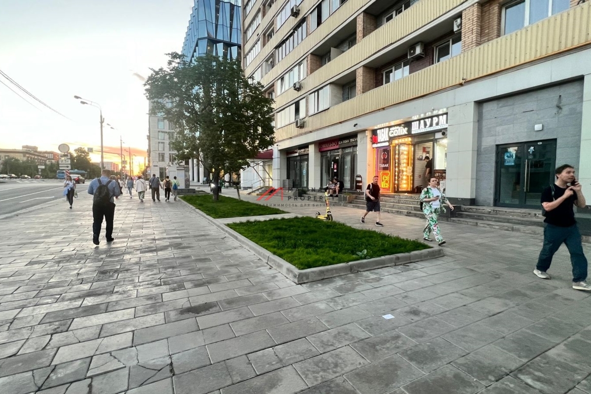 Аренда торгового помещения  у метро Белорусская