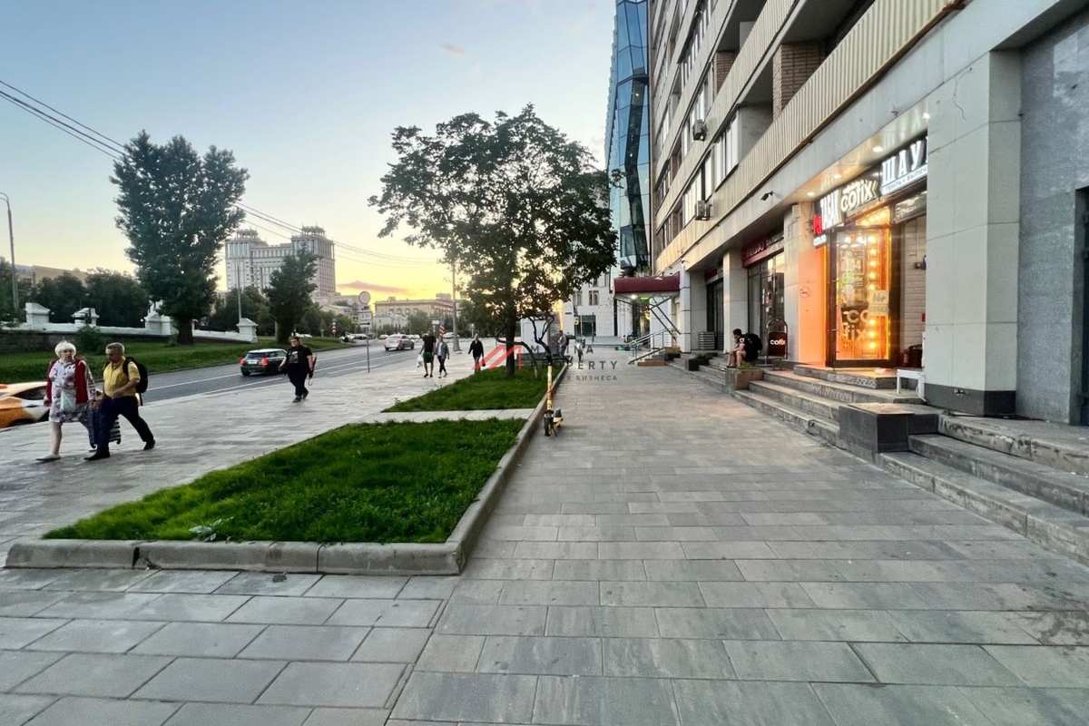 Аренда торгового помещения  у метро Белорусская