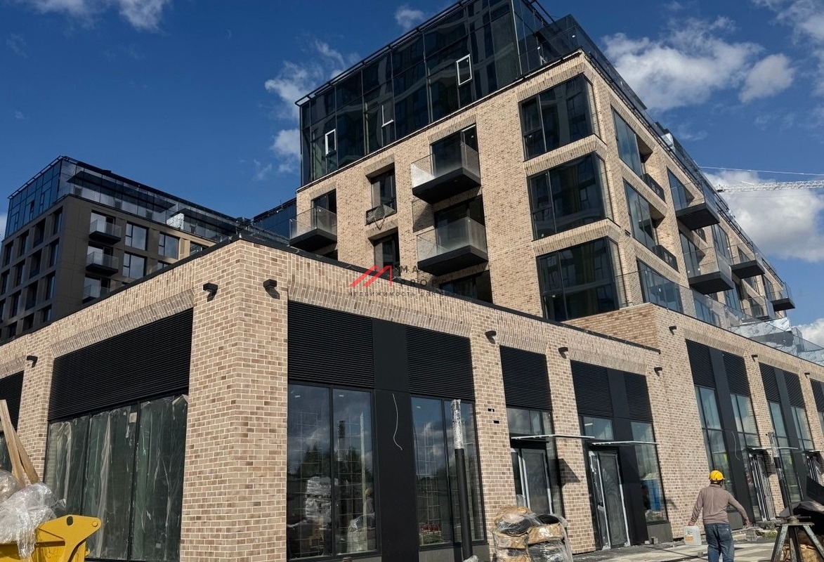 Продажа помещения в ЖК Примавера, 1-я линия