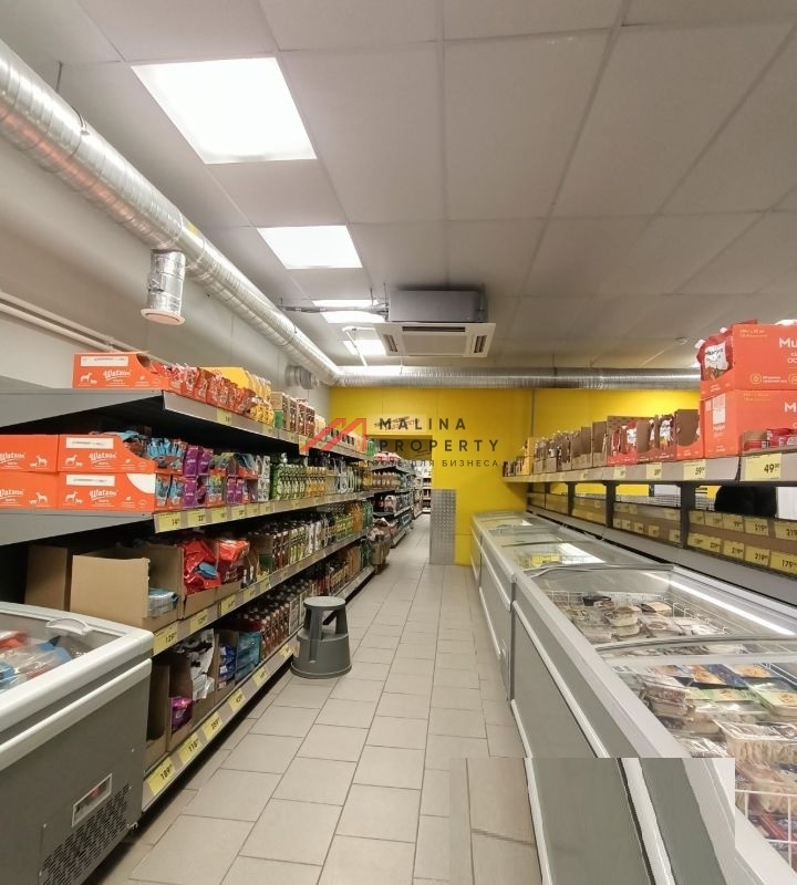 Продажа здания с арендатором Чижик 