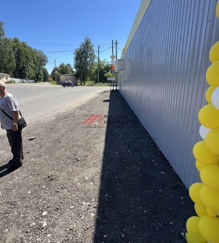 Продажа здания с арендатором Чижик 